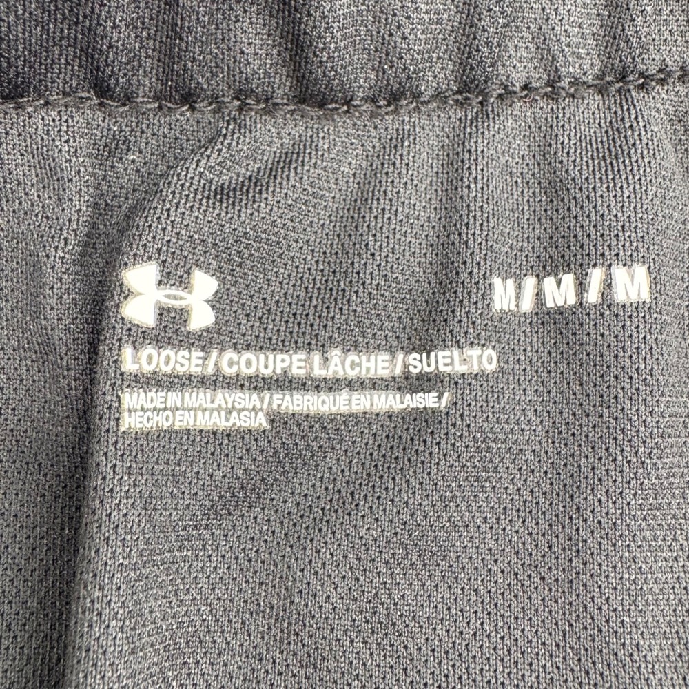 Under Armour Play Up Shorts Womens Size Medium 3" Black Loose Fit UA Logo Shorts - Picture 3 of 5